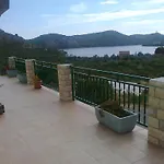 Silvana דירה Lastovo