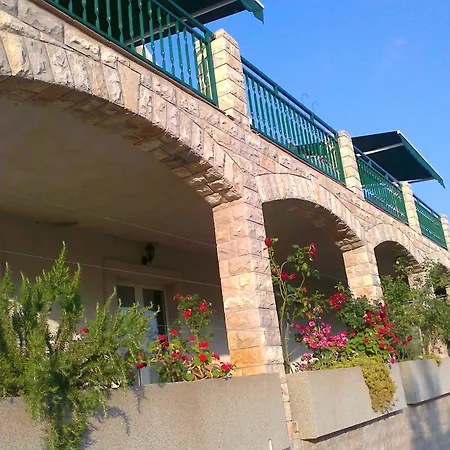 Silvana דירה *