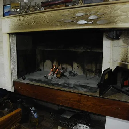 Silvana Apartamento Lastovo